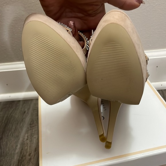 Platform Heels - Picture 5 of 6